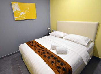 Grand Village Hotel