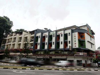 Fata Garden Hotel by Place2stay