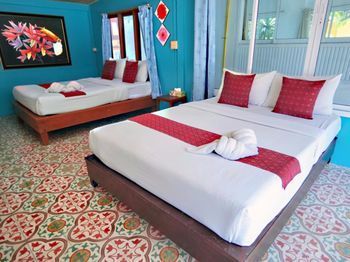 Thipsamed Resort