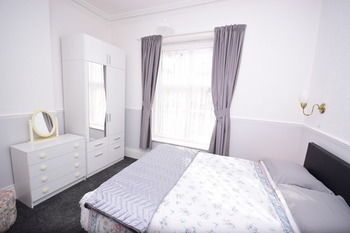 The Chymes Holiday Flats
