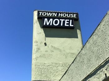 Town House Motel