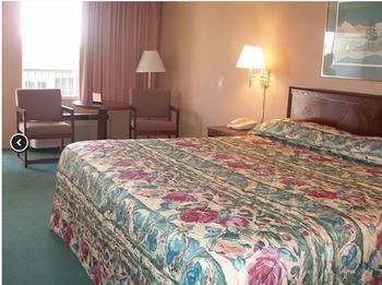 OYO Hotel Wilkesboro Hwy 421