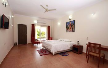 KSTDC Hotel Mayura TalaKaveri, Bhagamandala
