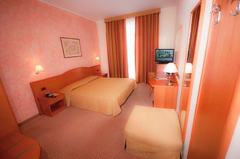 Hotel Brindor
