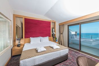Ramada Resort by Wyndham Unye
