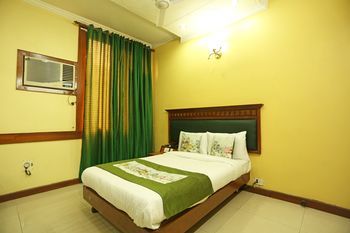 OYO Rooms Kalkaji Mandir