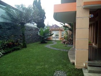 Outdoor Pictures 11