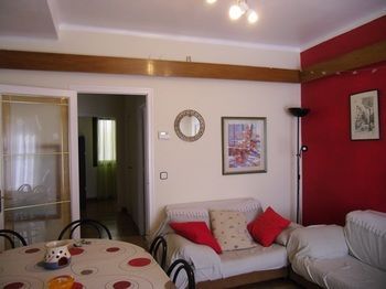 Castel Apartments