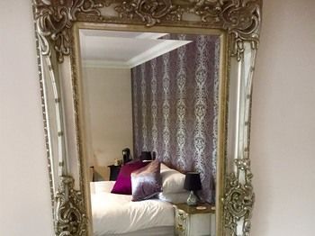 The Leadburn Inn