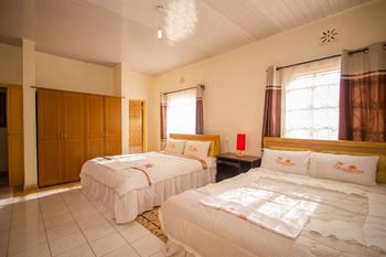 Queens Park Guest House