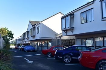 Anzac Court Motel