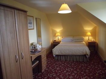 The Lauderdale Hotel Ltd