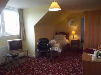 The Lauderdale Hotel Ltd