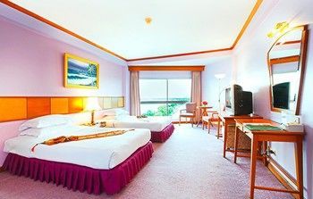 Viang Tak Riverside Hotel