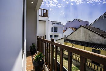 Outdoor Pictures 23
