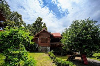 Outdoor Pictures 23