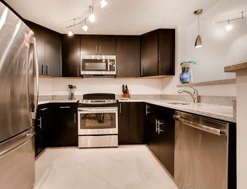 Global Luxury Suites in Walnut Creek