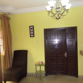 Westwing Suites