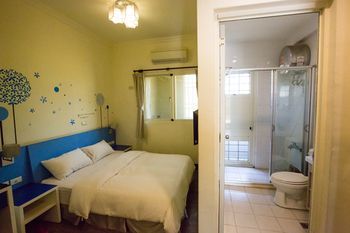 Backpackers Inn