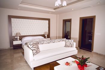 Esila Hotel