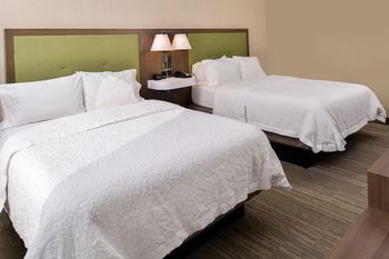 Hampton Inn By Hilton Omaha Airport, Ia