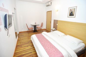 Jess Hotel