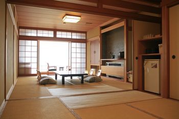 Awaji Island Uzushio Onsen Umemaru