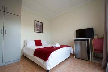 Mo-nize Villa Guesthouse