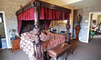 Lions Gate Manor