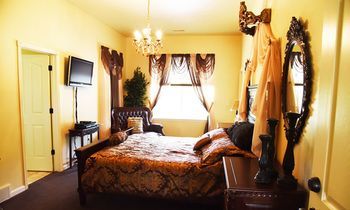 Lions Gate Manor