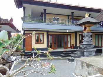 Dipondok Homestay