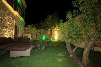 Outdoor Pictures 22
