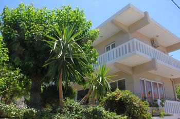 Hotel Ikaros