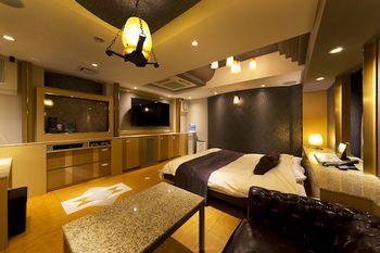 Hotel Luna Ikeda - Adults Only
