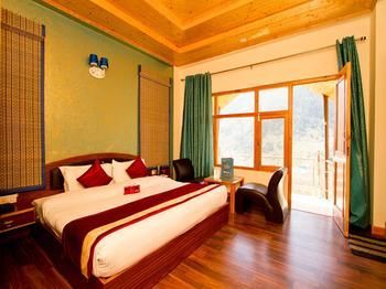 OYO 4719 Hotel WhitePod Manali