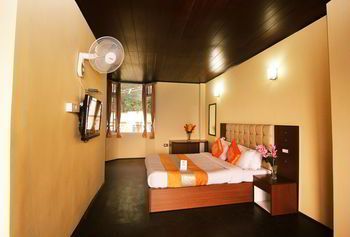 OYO 8701 Hotel Silk Route Residency