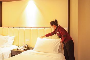 Southern Airline Pearl Hotel