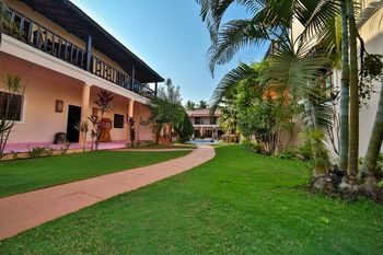 Outdoor Pictures 24