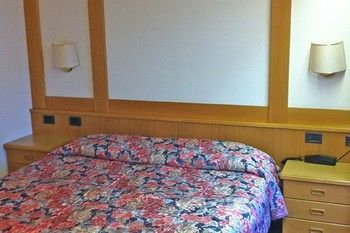 Hotel Meida
