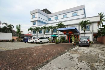 Airy Dr Sutomo 90 Pekanbaru