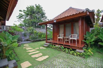 Outdoor Pictures 21