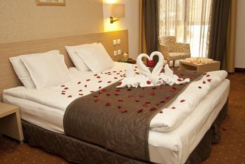 Radina's Way Hotel