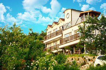 Daebudo Blue Sunset Pension