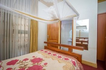 Brimax Hotel