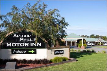 Arthur Phillip Motor Inn