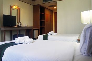 JP Emerald Hotel