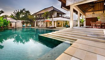 Villa Saya