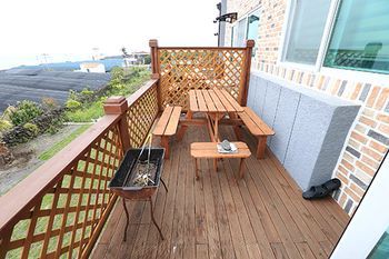 Outdoor Pictures 9