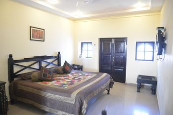 Shanti Bhawan Heritage Hotel