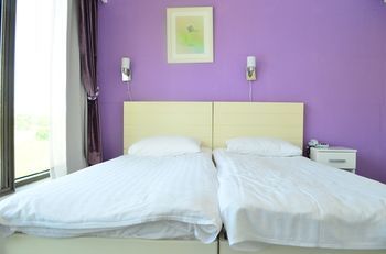 Violet Park Hotel